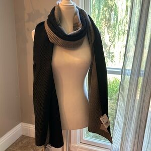 Brand new scarf, never been worn
